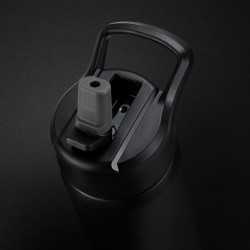 branded Swiss Peak Stealth Vacuum Bottle - 750ml, from our range of promotional Swiss Peak