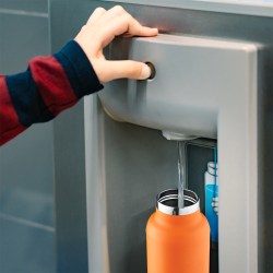 branded Thor Copper Vacuum Insulated Bottle 650ml, from our range of promotional Drink Bottles - Metal