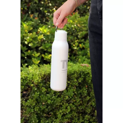 branded Marka Copper Vac Bottle w/ Metal Loop 600ml, from our range of promotional Drink Bottles - Metal