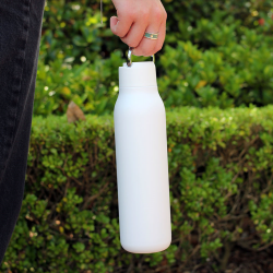 branded Marka Copper Vac Bottle w/ Metal Loop 600ml, from our range of promotional Drink Bottles - Metal