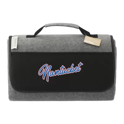 branded Field & Co. Recycled PET Oversized Picnic Blanket, from our range of promotional Picnic Blankets