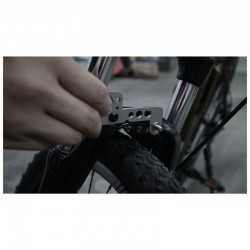 Ipad & Tablet Accessories - Twist Tool