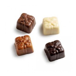 branded 4 Christmas Chocolates Packed in Box, from our range of promotional Chocolate Bars & Boxes