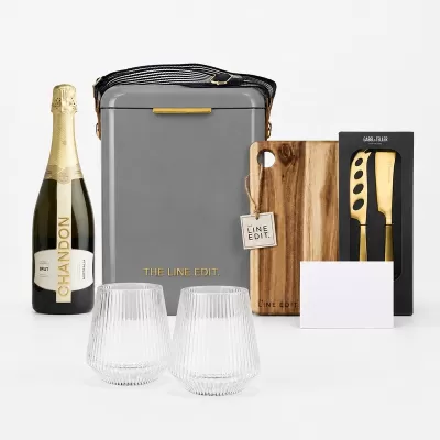 The Pour & Gather Hamper