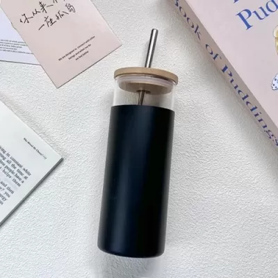 Vanisa 480ml Bamboo Lid Glass Drink Bottle with Sleeve