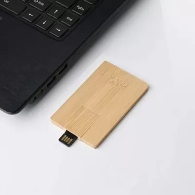 Ultra 16GB Bamboo USB Flash Drive
