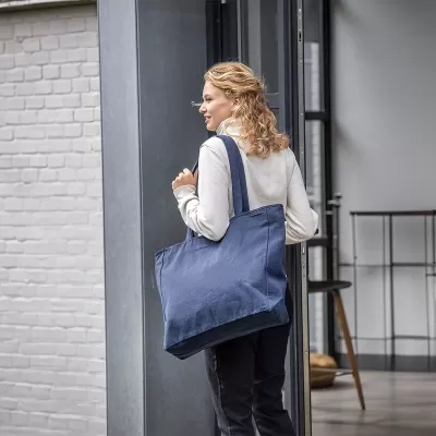 Darani Weekender Recycled Zip Poly Tote Bag