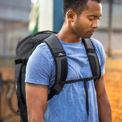 High Sierra Fairlead Duffel 64L Poly Backpack