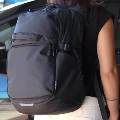 Trekk Alpine 17 Computer 42L Poly Backpack