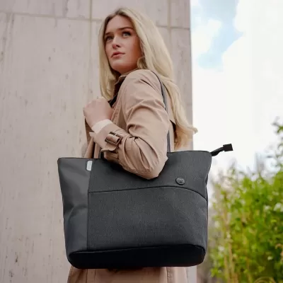Swissdigital Arosa 37L Tote Bag