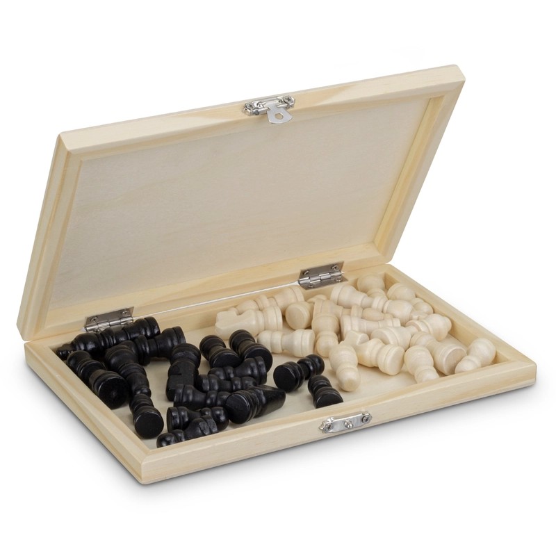 Pine Travel Chess Set