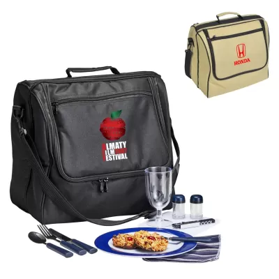 Adventure 4 Person Picnic Basket